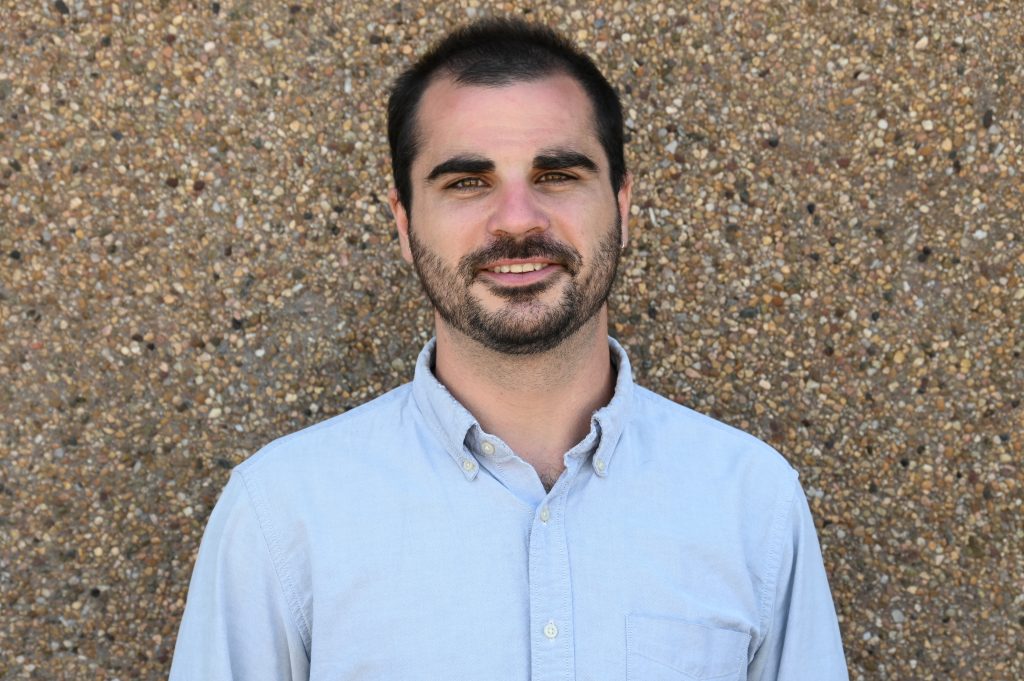 2021 USIP Intern Nat Quinn Headshot