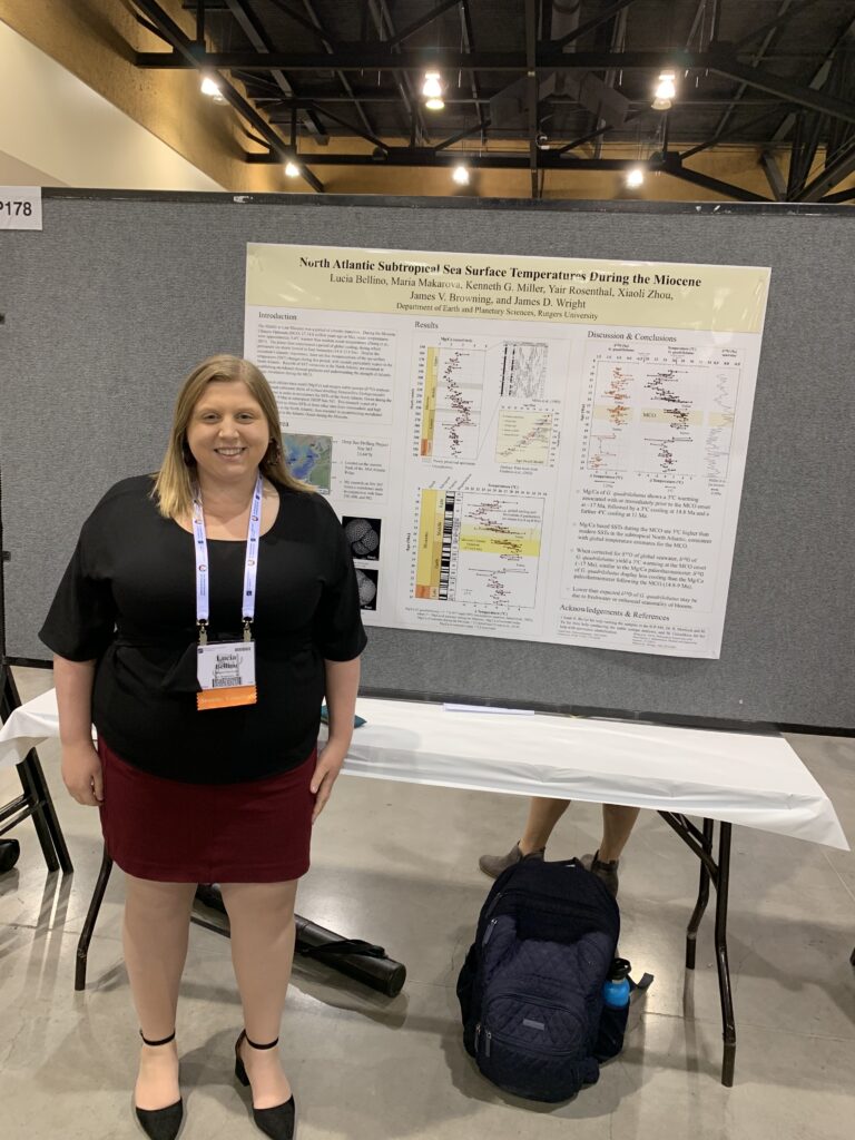 Lucia showing off her Poster at the 2019 Geological of Society Annual Conference in Phoenix, AZ 